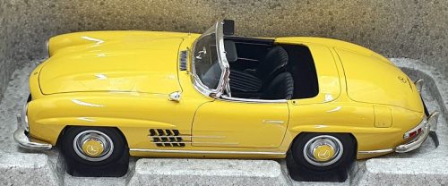 Mercedes Benz 300 SL W198 II Sun Yellow