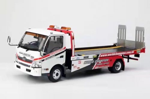 HINO 300 WORLD CHAMPION FLATBED TOW TRUCK (1:18)
