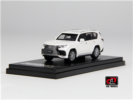 LEXUS LX600 - WHITE
