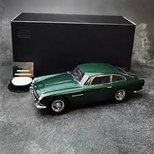 ASTON MARTIN DB5 (GREEN)