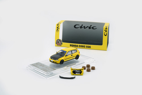 HONDA EG6 - Yellow Carbon Bonnet (RHD)